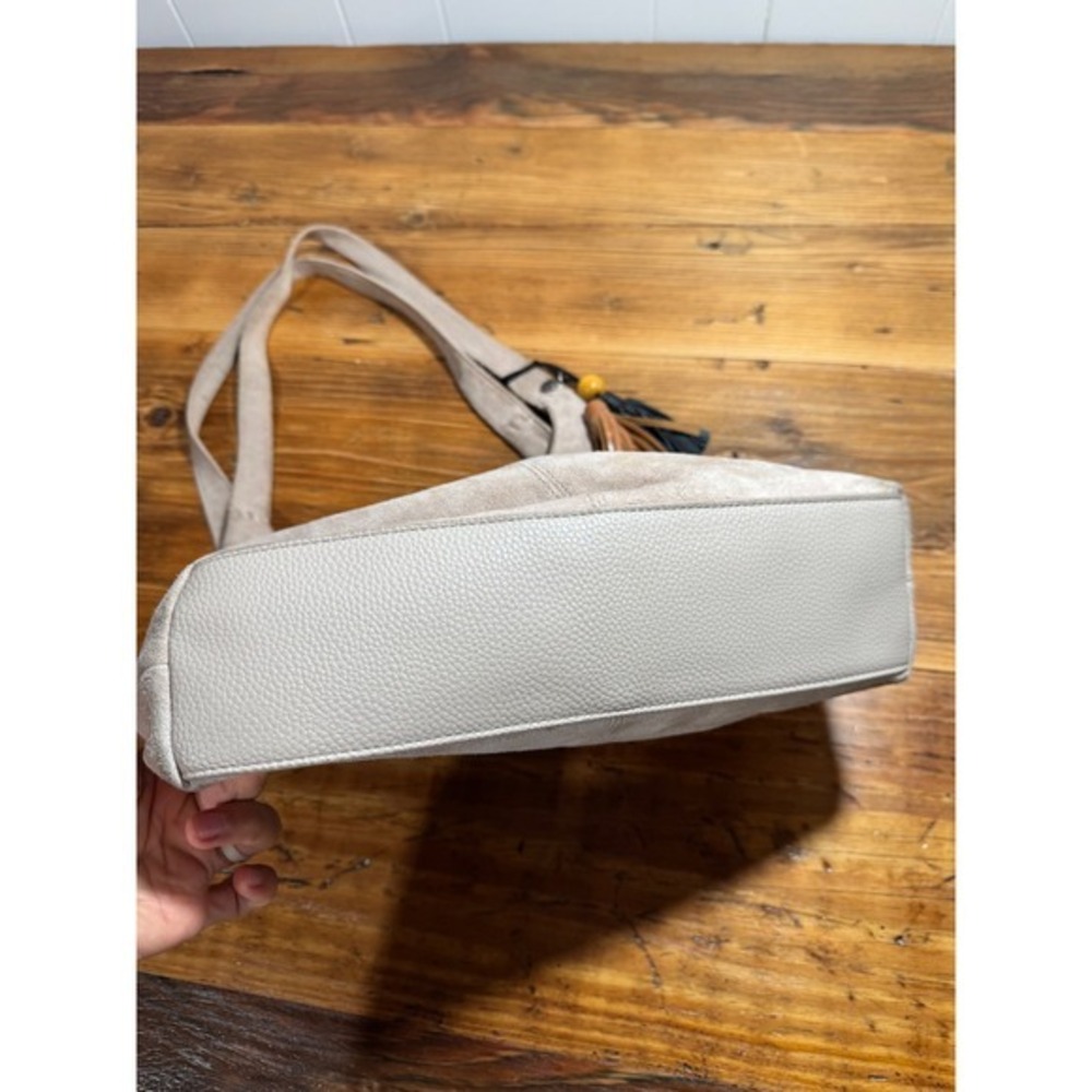 The Sak Huntley Hobo Bag in Sand Suede Taupe Tassel Shoulder Bag Slouchy Tote - Picture 7 of 17